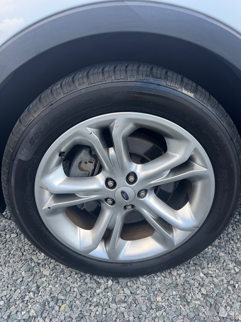 2015 Ford Explorer Limited - Photo 9